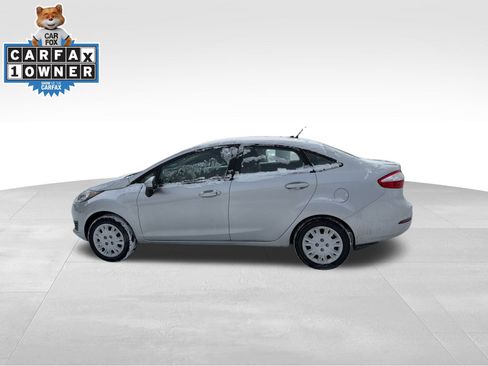 Used 2014 Ford Fiesta S image 6