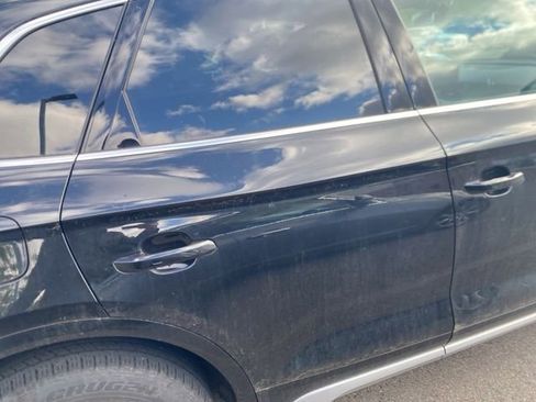 Used 2024 Audi Q5 2.0T Premium w/ Convenience Package image 17