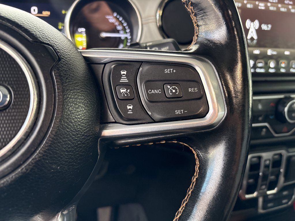 Used 2021 Jeep Wrangler Unlimited Sahara AWD/4WD image 52