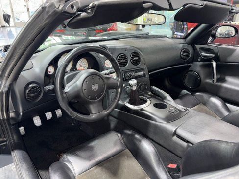 Used 2004 Dodge Viper SRT-10 RWD image 59