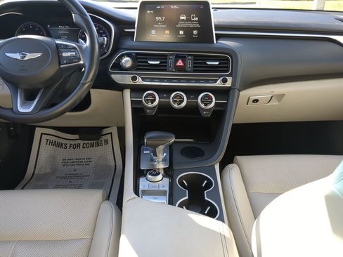 Used 2020 Genesis G70 2.0T image 43