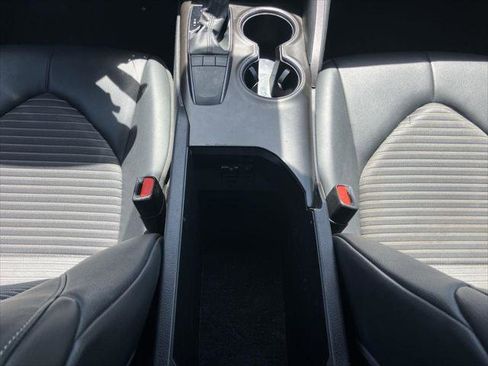 Certified 2024 Toyota Camry SE FWD image 17