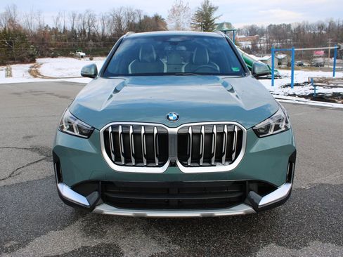 New 2026 BMW X1 xDrive28i w/ Technology Package image 3