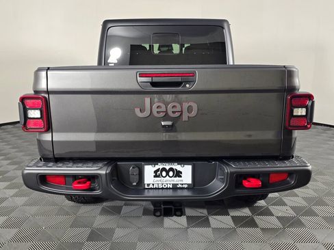 New 2026 Jeep Gladiator Rubicon image 5