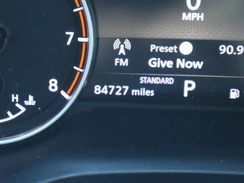Used 2021 Nissan Rogue SV FWD image 10