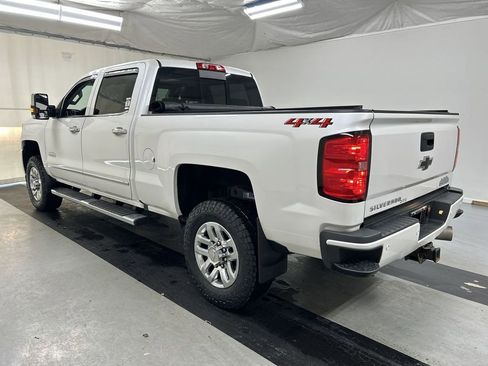 Used 2019 Chevrolet Silverado 3500 High Country w/ Duramax Plus Package image 7