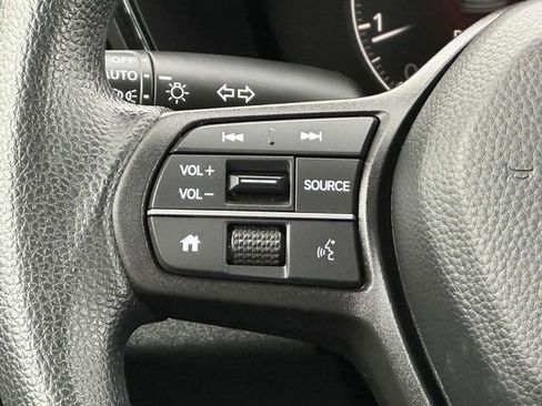 Used 2025 Honda CR-V LX image 21