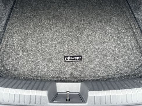 Used 2025 Volkswagen Jetta Sport FWD image 25