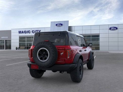 New 2025 Ford Bronco Badlands w/ Sasquatch Package image 8