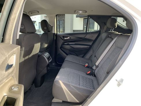 Used 2024 Chevrolet Equinox LT image 27