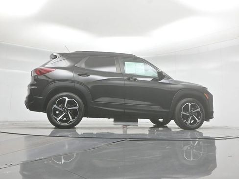 Used 2021 Chevrolet TrailBlazer RS image 50