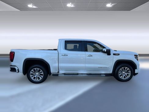 Used 2023 GMC Sierra 1500 Denali RWD image 8