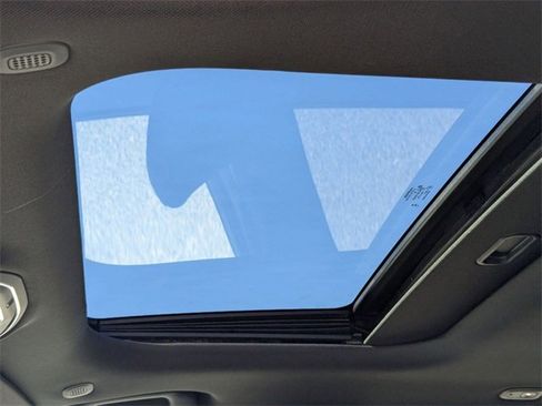 New 2025 Jeep Grand Cherokee Laredo image 19