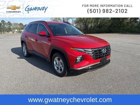 Used 2023 Hyundai Tucson SEL AWD/4WD image 3
