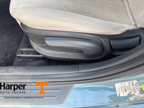 Used 2016 Hyundai Sonata SE FWD image 17