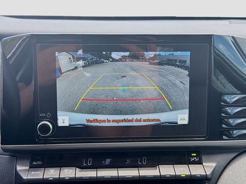 Used 2025 Toyota Camry LE FWD image 13