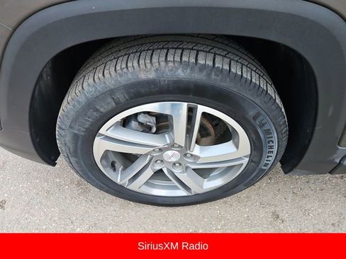 Used 2020 GMC Terrain SLT w/ Preferred Package image 11