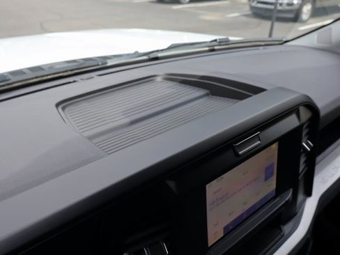 New 2025 Ford F550 4x4 Crew Cab Super Duty w/ XL Chrome Package image 29