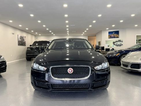 Used 2019 Jaguar XE RWD image 2