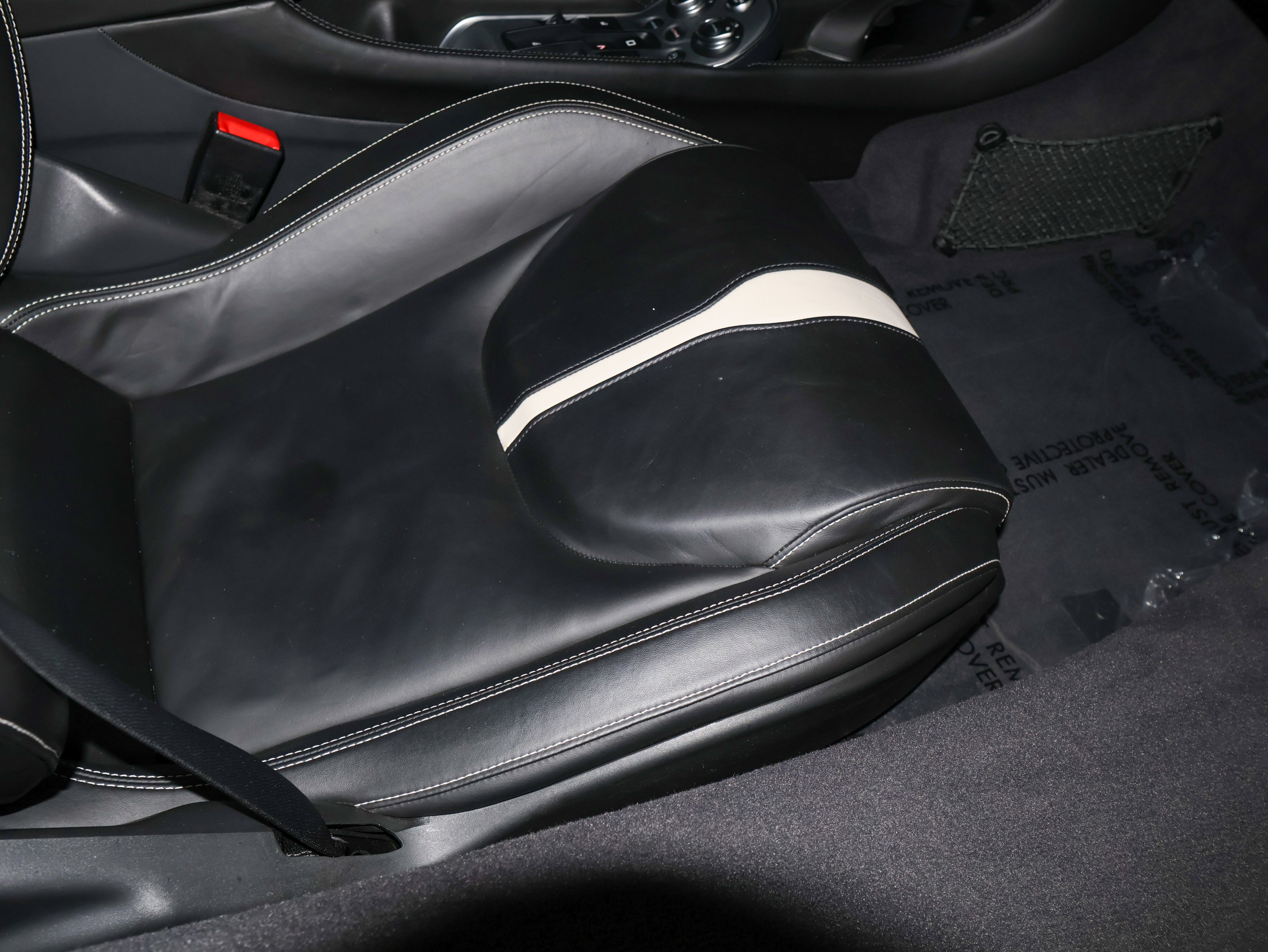 Used 2018 McLaren 570S RWD image 41