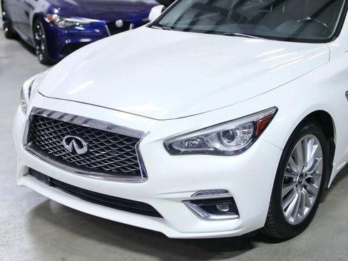 Used 2021 INFINITI Q50 Luxe w/ Cargo Package RWD image 5