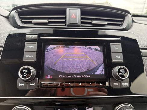 Used 2020 Honda CR-V LX image 17