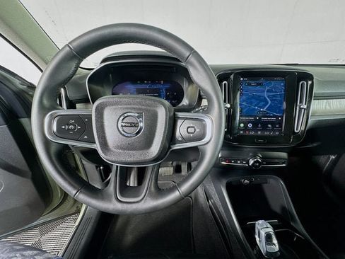 Used 2023 Volvo XC40 B5 Plus w/ Driver Assist Package AWD/4WD image 13