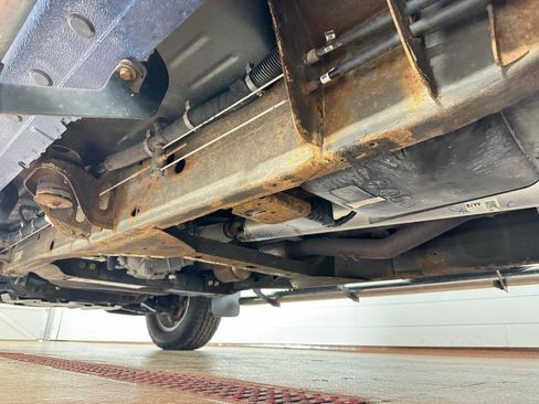 Used 2018 Chevrolet Silverado 1500 LT w/ All Star Edition image 40