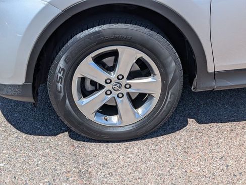 Used 2015 Toyota RAV4 XLE AWD/4WD image 15