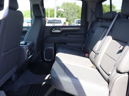 New 2026 Chevrolet Silverado 2500 LTZ w/ LTZ Plus Package AWD/4WD image 21