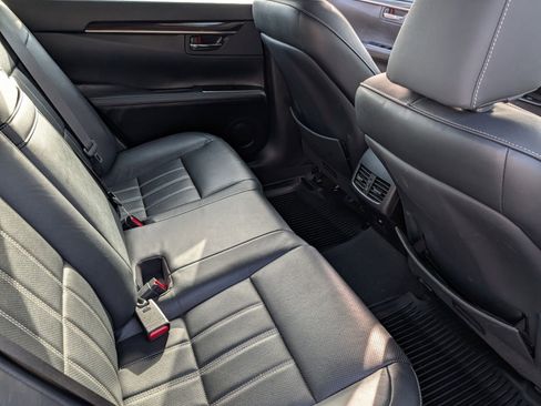 Used 2018 Lexus ES 350 image 21