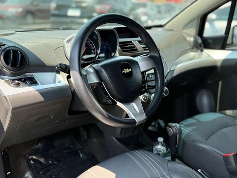 Used 2014 Chevrolet Spark LT FWD image 13