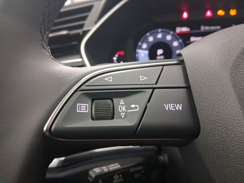 New 2025 Audi Q3 2.0T Premium image 15