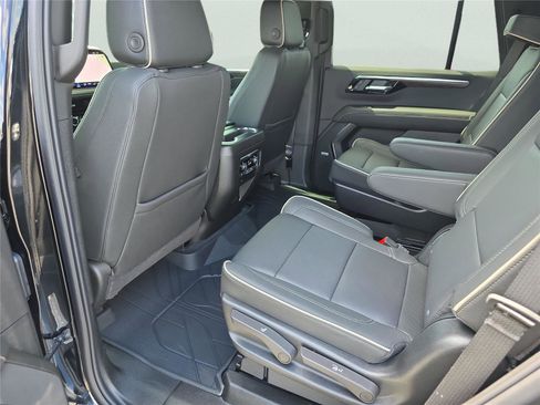 Used 2026 Chevrolet Tahoe Premier w/ Sun And Tow Package image 15