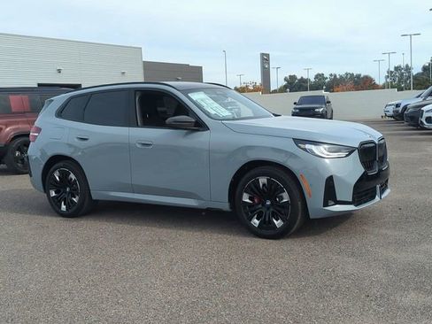 New 2026 BMW X3 xDrive30 w/ M Sport Package image 4