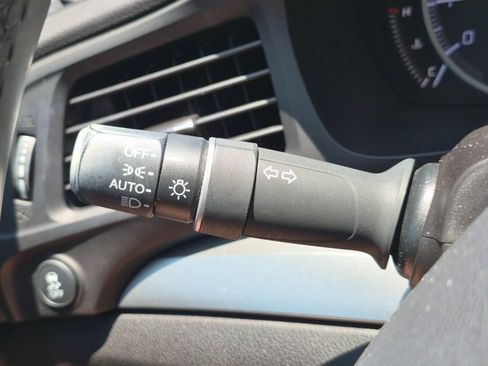 Used 2016 Acura ILX FWD image 6