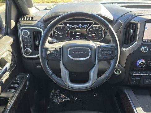 Certified 2020 GMC Sierra 1500 Denali w/ Denali Premium Package image 28