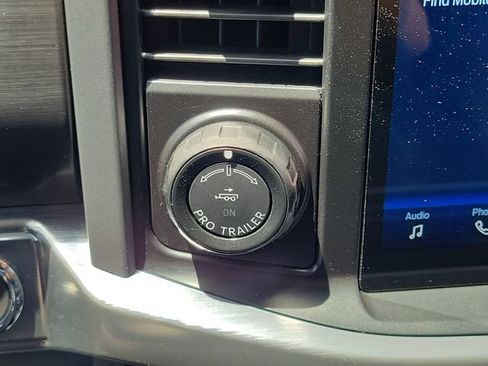 Used 2021 Ford F150 Lariat AWD/4WD image 24
