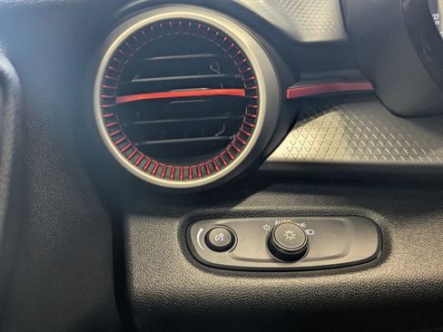 Used 2024 Chevrolet Trax RS w/ Driver Confidence Package image 43