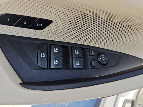 Certified 2023 BMW i4 eDrive35 image 28