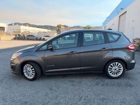 Used 2017 Ford C-MAX SE FWD image 13