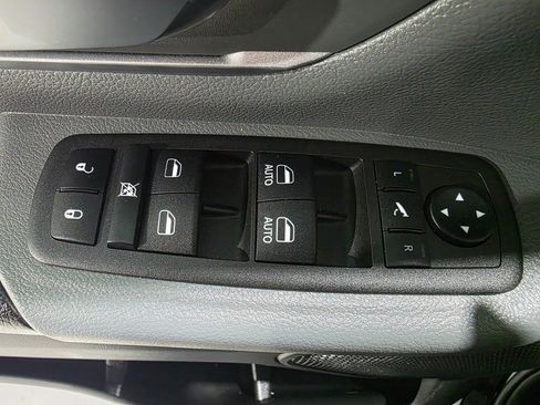 Used 2022 RAM 1500 Big Horn image 18