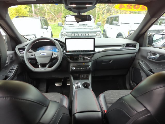 Certified 2024 Ford Escape ST-Line Select w/ Tech Pack #2 AWD/4WD image 24