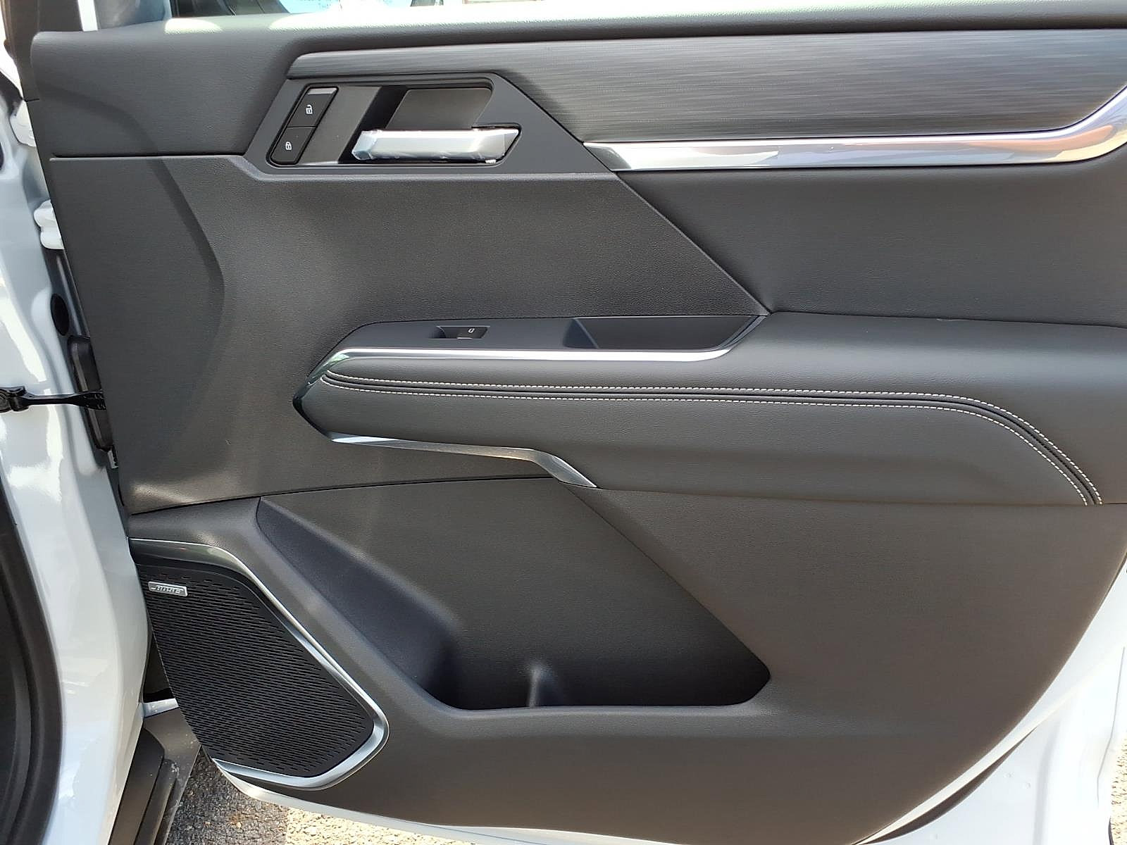 New 2027 GMC Acadia Elevation AWD/4WD image 10
