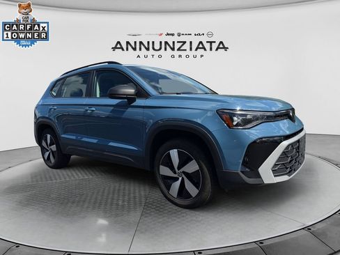 Used 2025 Volkswagen Taos S AWD/4WD image 7