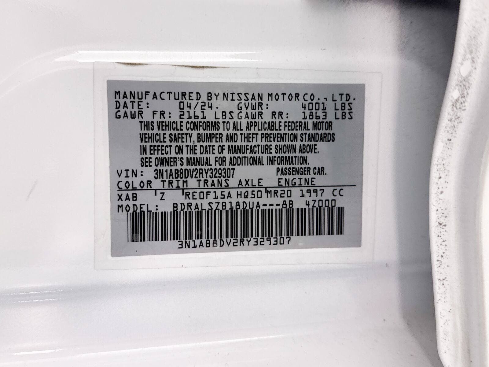 Used 2024 Nissan Sentra SR w/ SR Premium Package FWD image 39