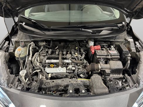 Used 2025 Nissan Versa SV image 11