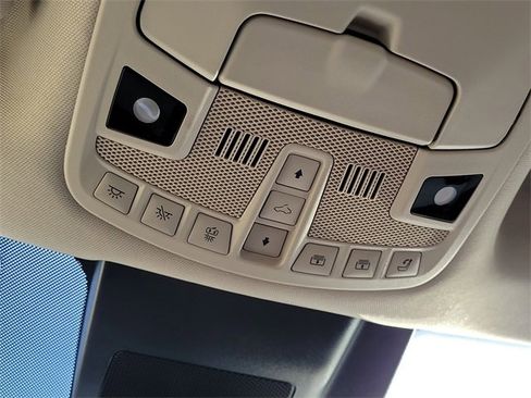 Used 2020 Lincoln Navigator Reserve w/ Luxury Package image 24