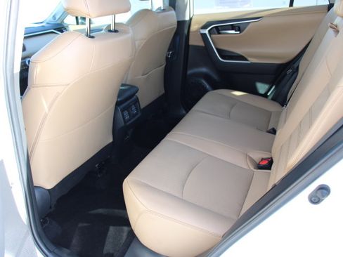 Used 2024 Toyota RAV4 Limited w/ Advanced Technology Package image 15