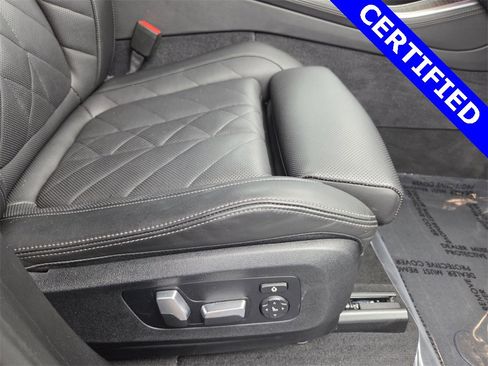 Certified 2024 BMW X5 sDrive40i w/ Premium Package image 17